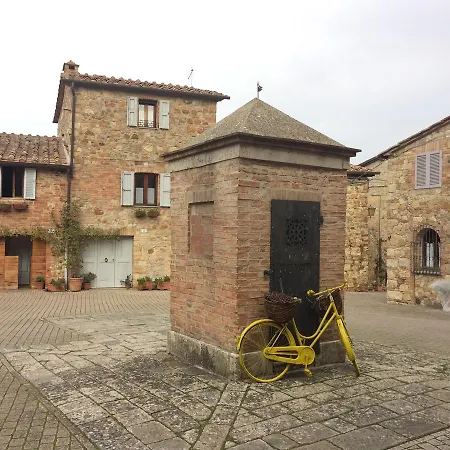 منتزه العطل Le Soline 3*